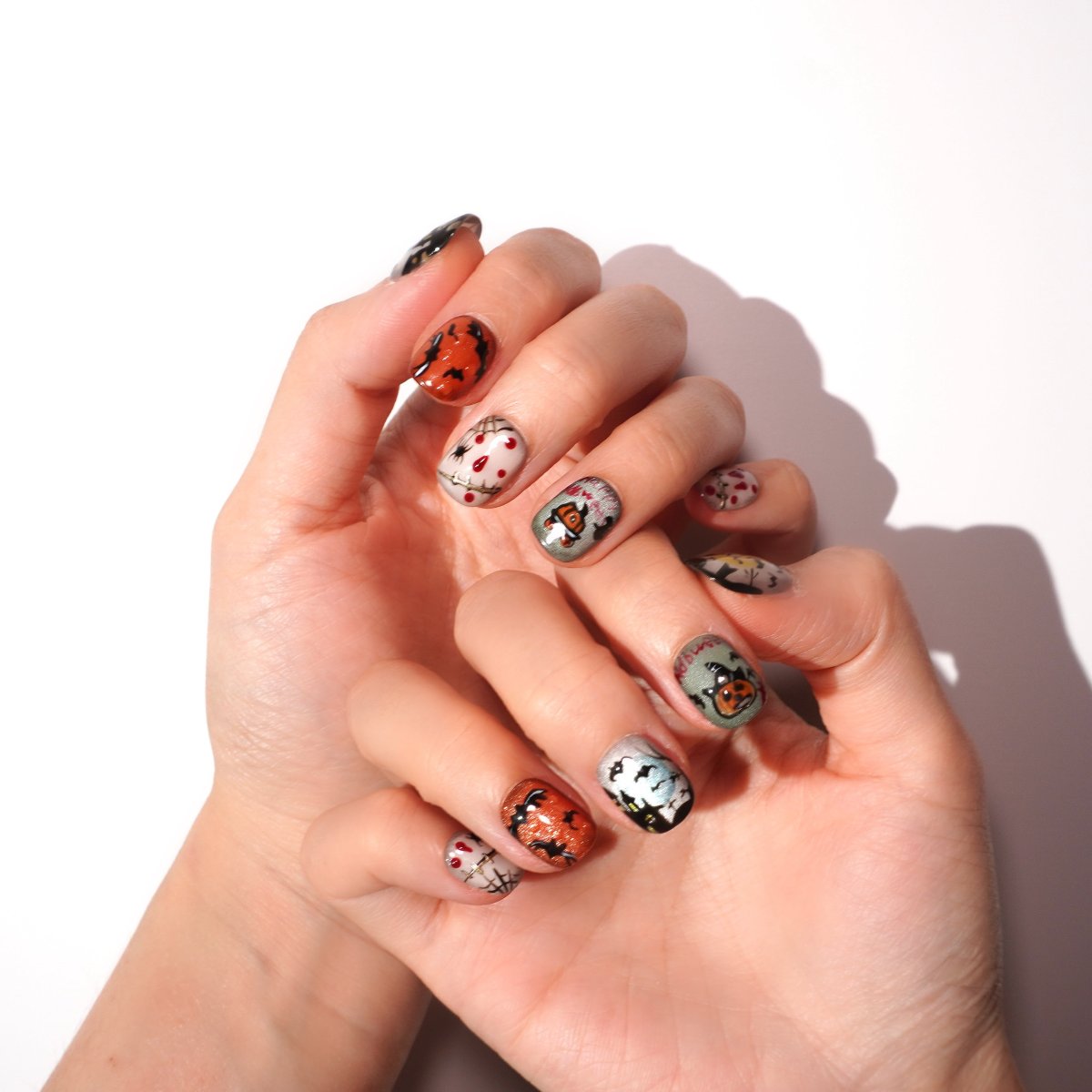 halloween nail art with castle element-sheheraura