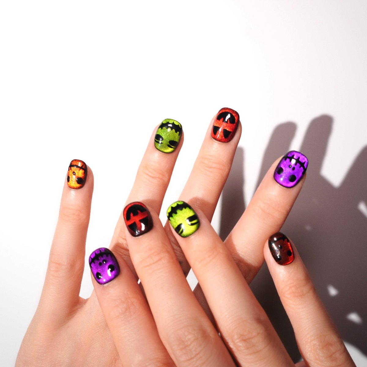 short halloween ghostly cat eye press on nail-sheheraura 02