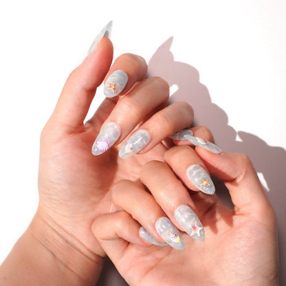 ocean inspired fake nail with marine life-sheheraura02