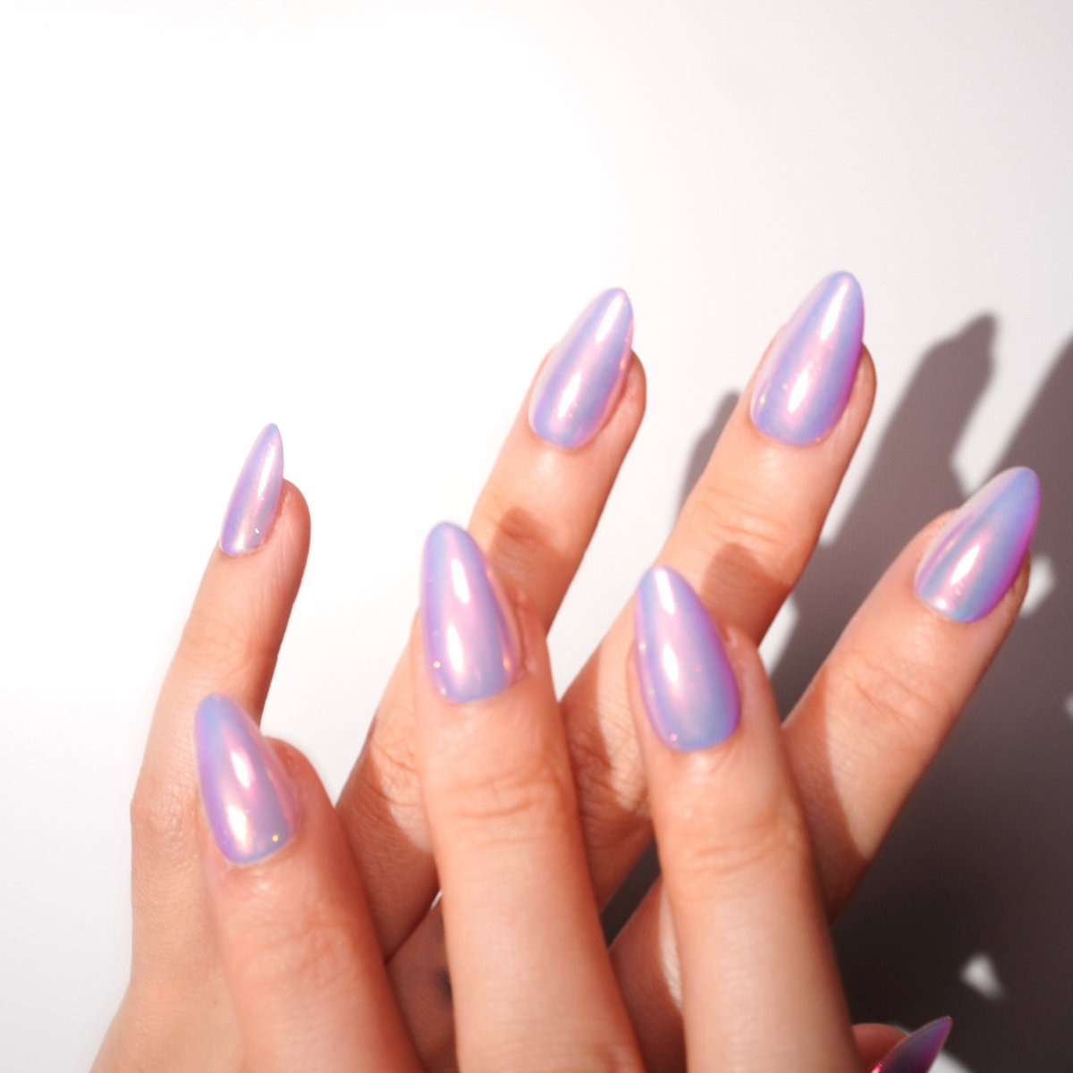 pinkish purple chrome with shimmer nail art-sheheraura