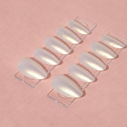 short almond aurora fake nails-sheheraura